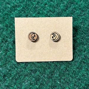 Simple boho wooden stud